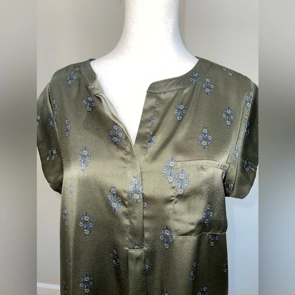 LIZ CLAIBORNE NWOT Beautiful blouse - Picture 2 of 7